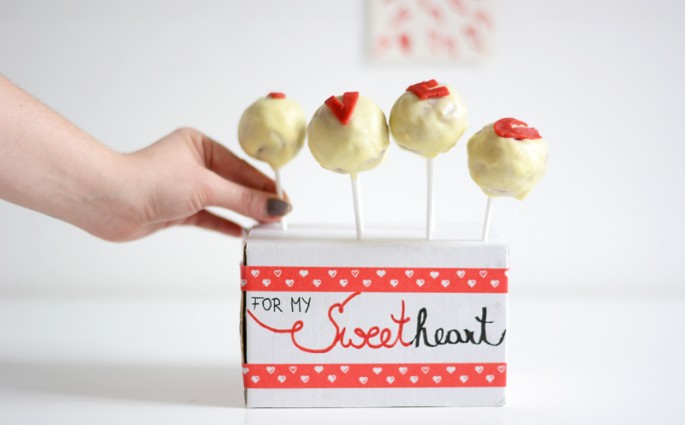 Cake-Pops-Stand | welovehandmade