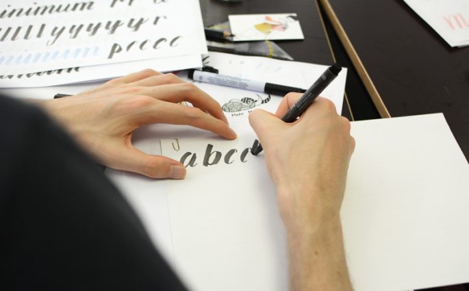 Brush Lettering | welovehandmade