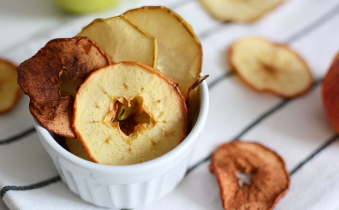 apple chips recipe | we love handmade