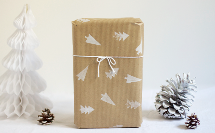 Geschenkpapier mit Kartoffeldruck | we love handmade