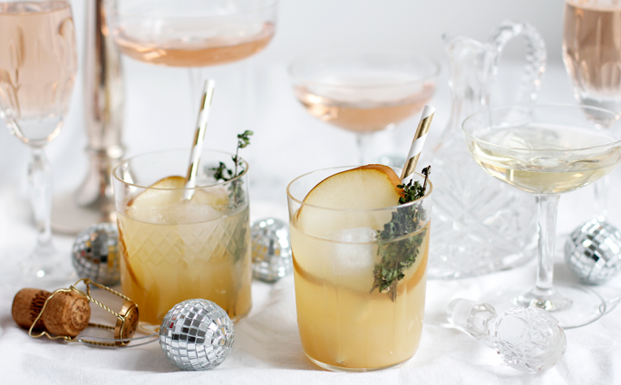 Drinks: Gin infused Champagner-Cocktail