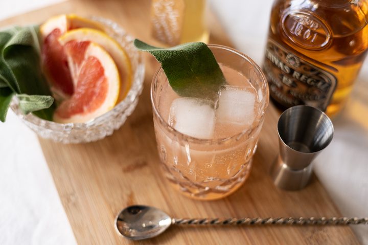 Grapefruit Whiskey Sour: Rezept | we love handmade