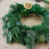 Kranz-Workshop: Weihnachts- oder Adventkränze binden 02. Dezember 2023 | Workshop-Programm we love handmade