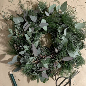 Kranz binden Workshop: nachhaltige Weihnachtsdeko basteln | we love handmade