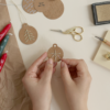 Workshop – Geschenke verpacken & Ornamente besticken | 10.12.2024 – Bild 4