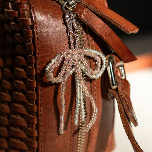 Perlenschmuck & Bag Charms Workshop von we love handmade - Taschenanhänger Masche